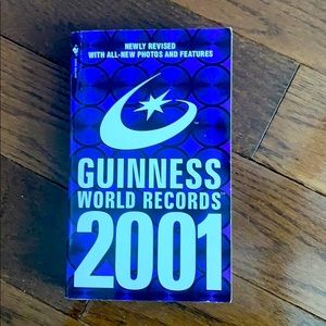 6/$30 Guinness Book of World Records 2001 book